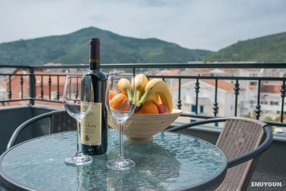 Apartments in Budva - Öne Çıkan Resim