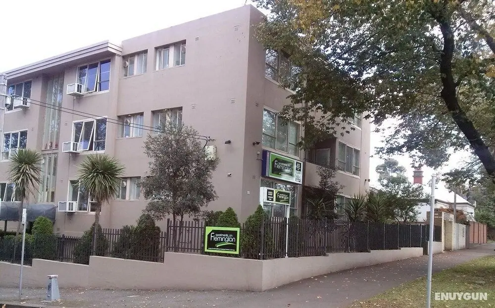 Apartments on Flemington - Dış Mekan