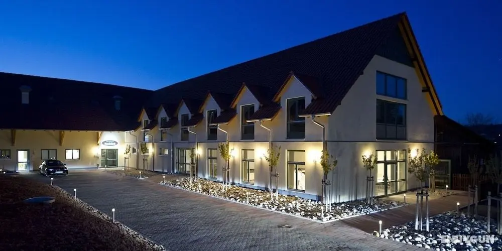 Apartments Golfpark Schlossgut Sickendorf - Öne Çıkan Resim