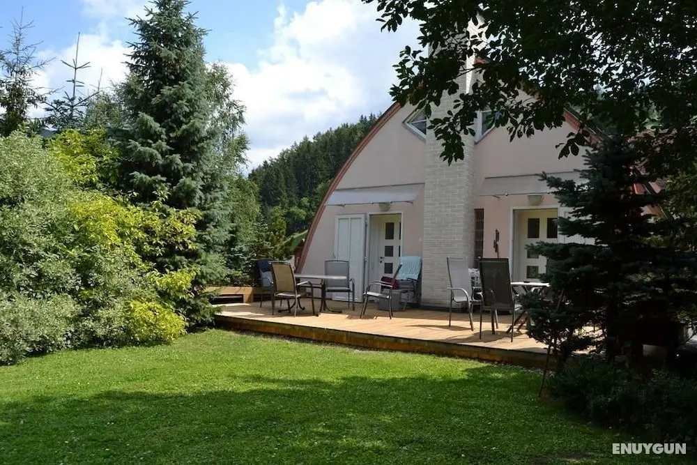 Apartments Holiday Pec - Öne Çıkan Resim