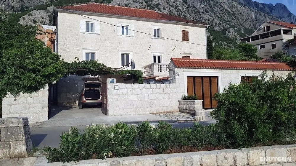 Apartments Konoba 224 - Dış Mekan