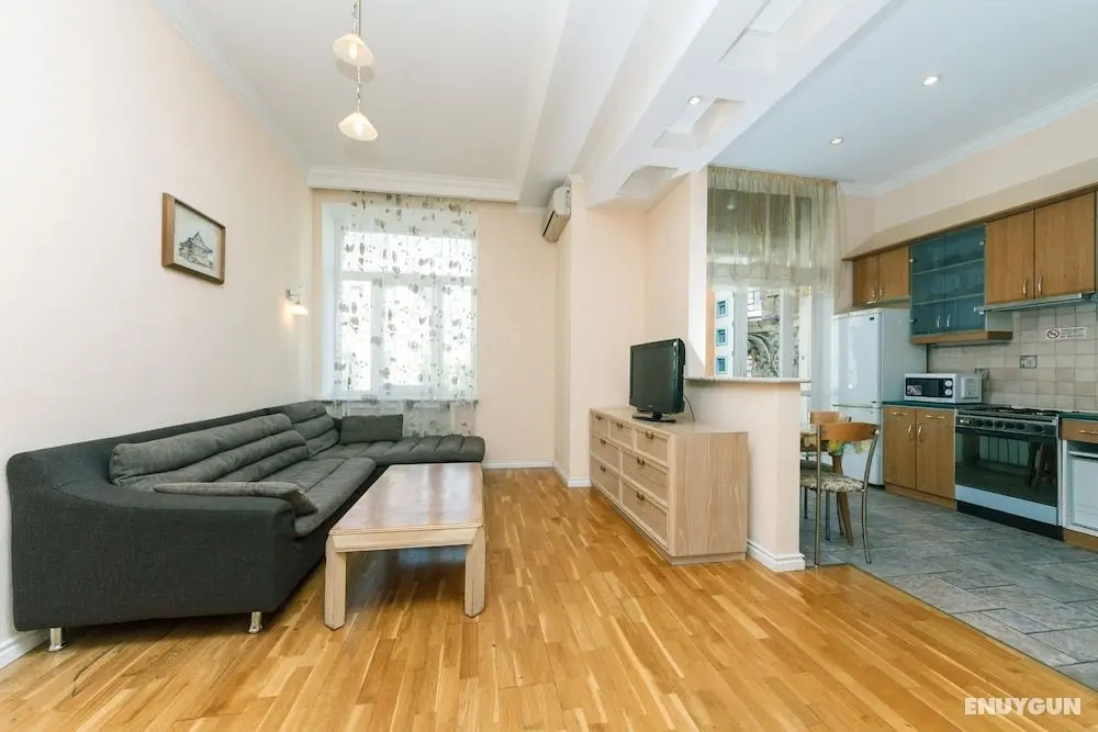 Apartments Kreshchatik 27-47 - Öne Çıkan Resim