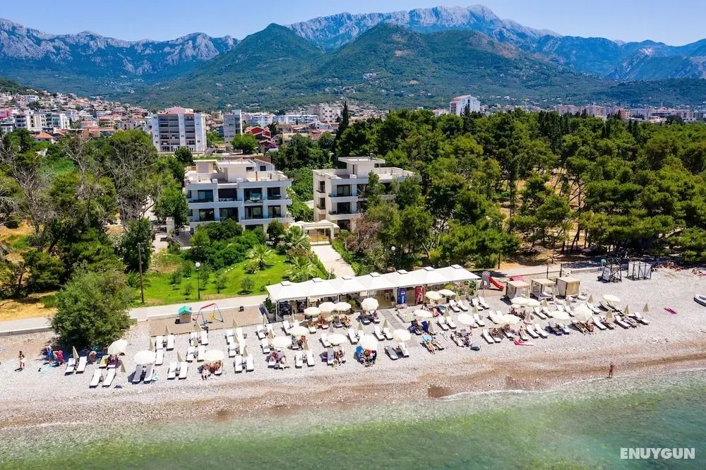 Apartments Kuce Lekovica Beach & Restaurant - Öne Çıkan Resim