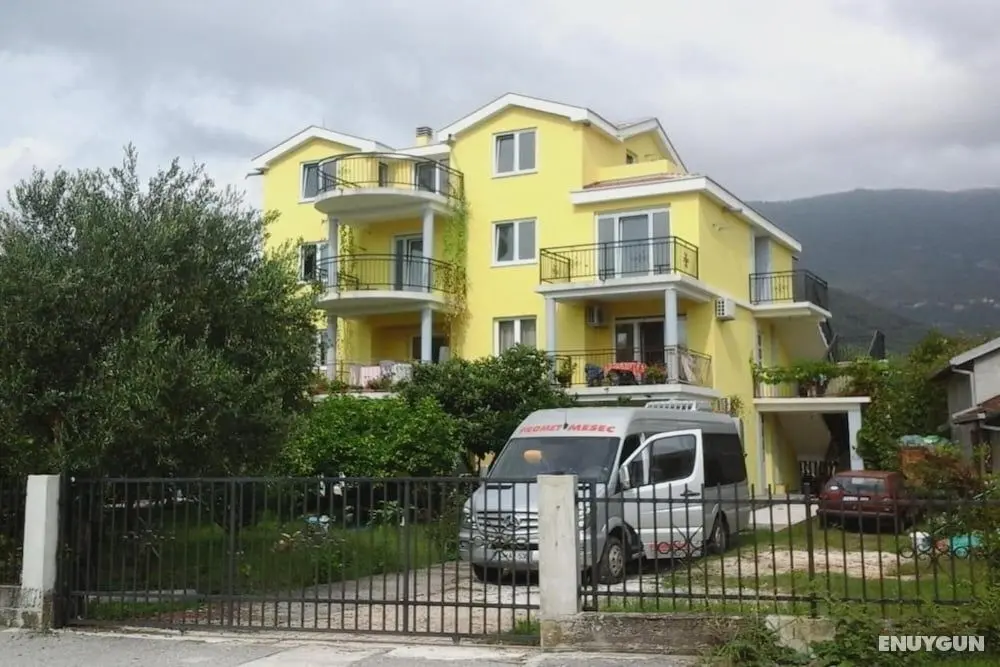 Apartments Olga Tivat - Öne Çıkan Resim