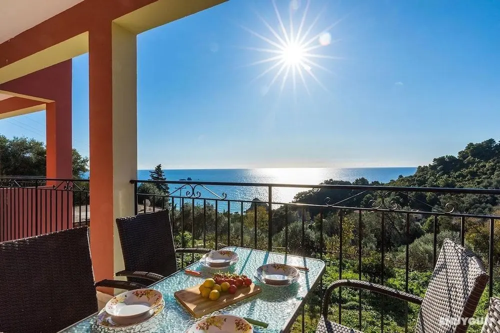 Apartments Perfect for a Family Escape - Pelekas Beach - Dış Mekanlar