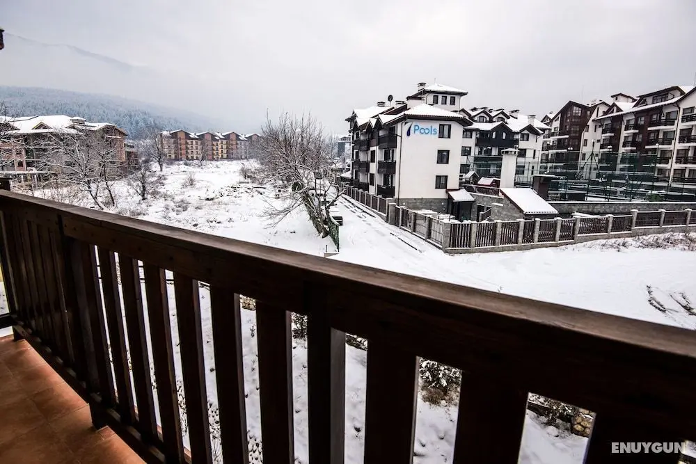 Apartments in Pesspa Complex - Oda Manzaraları