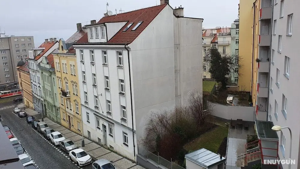 Apartments Praha 6 - Oda Manzaraları