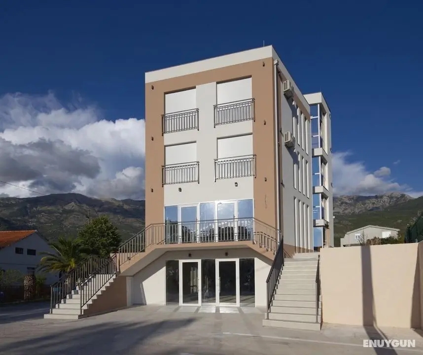 Apartments STEP - Öne Çıkan Resim