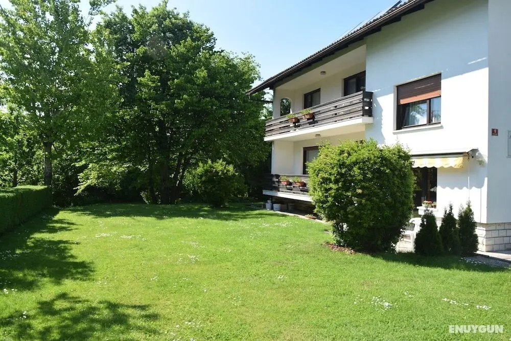 Apartments Svetina - Dış Mekanlar