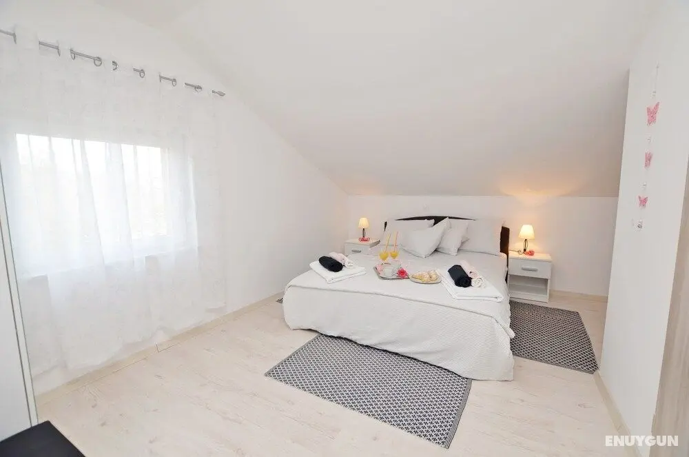 Apartments Viktoria - Oda