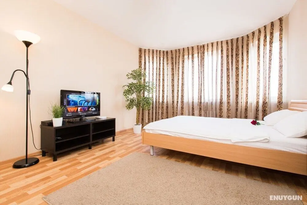 Apartments on Volzhskaya emb 25 - apt 9 - Öne Çıkan Resim