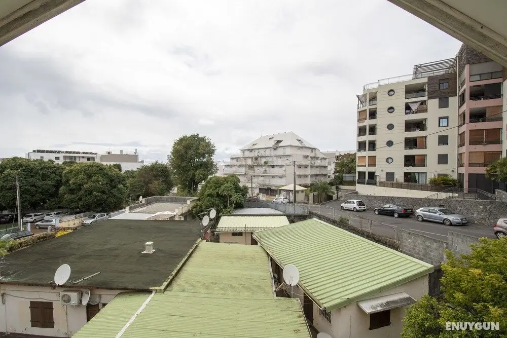 Apparthotel Corail - T2 - 45m2 Rénové - 10' de l'aéroport - Oda Manzaraları