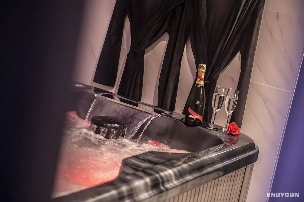 Appart Hotel GLAM88 Suites SPA et SAUNA - Öne Çıkan Resim