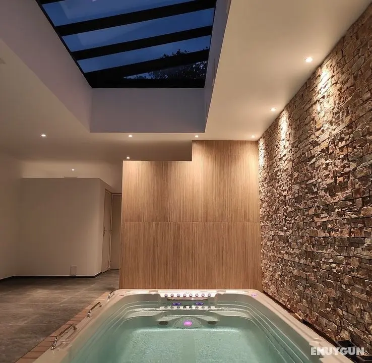 Appart Hôtel & Spa La Villa Du Port - Öne Çıkan Resim