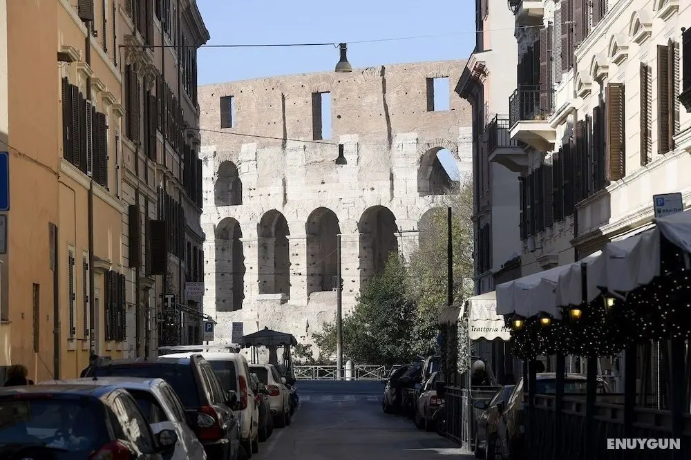 APPARTAMENTO SANTI QUATTRO 1 e 2 - COLOSSEO - Dış Mekan