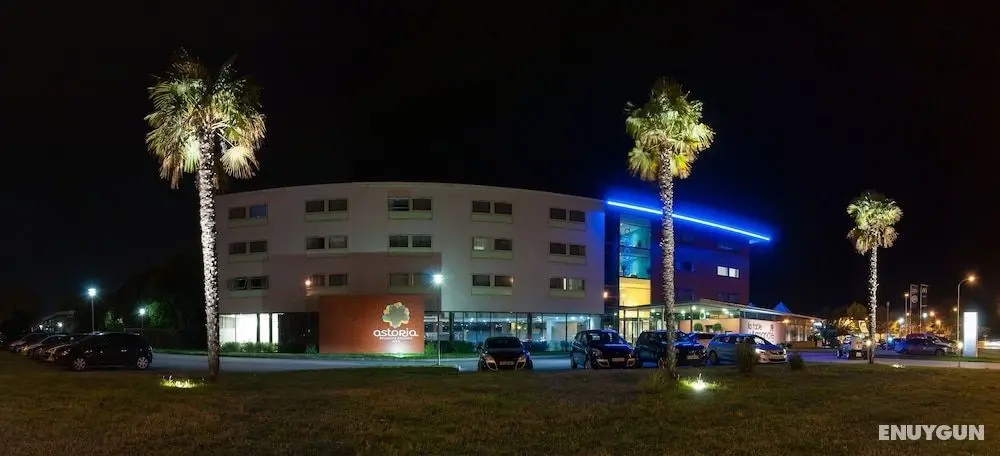 Appart'hôtel Astoria - Öne Çıkan Resim