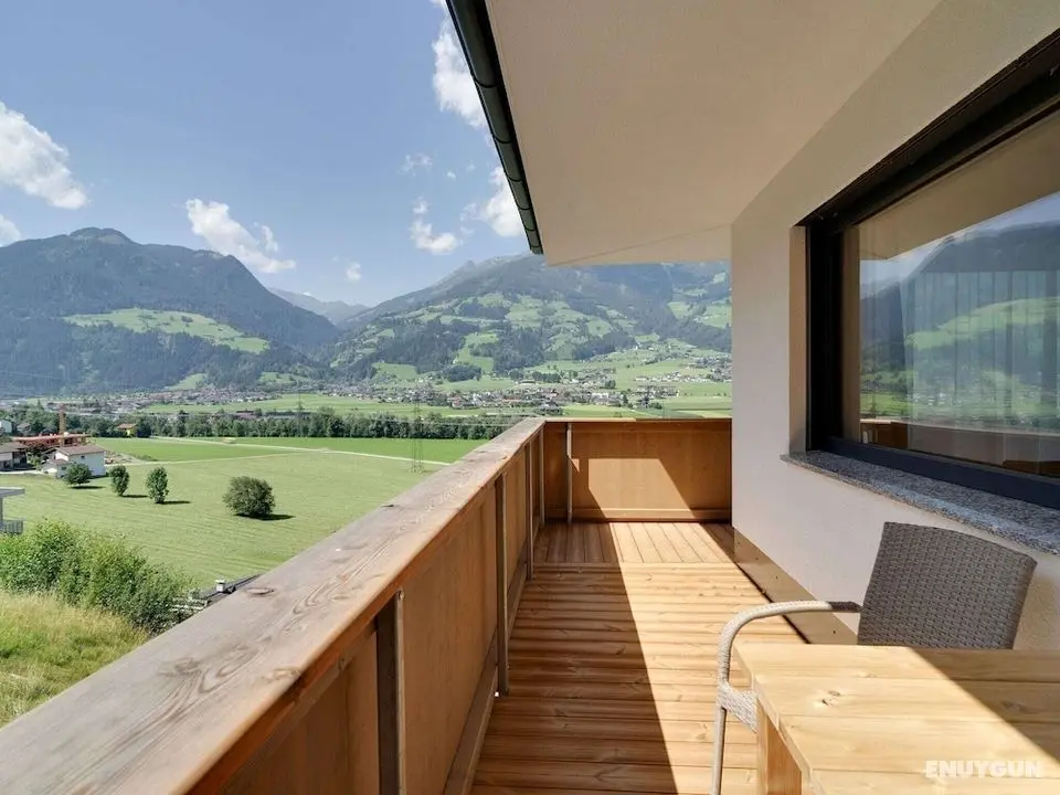 Appealing Apartment in Hart im Zillertal With Sauna - Oda Düzeni
