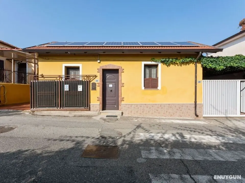 Appealing Villa in Villa San Giovanni With Garden - Öne Çıkan Resim