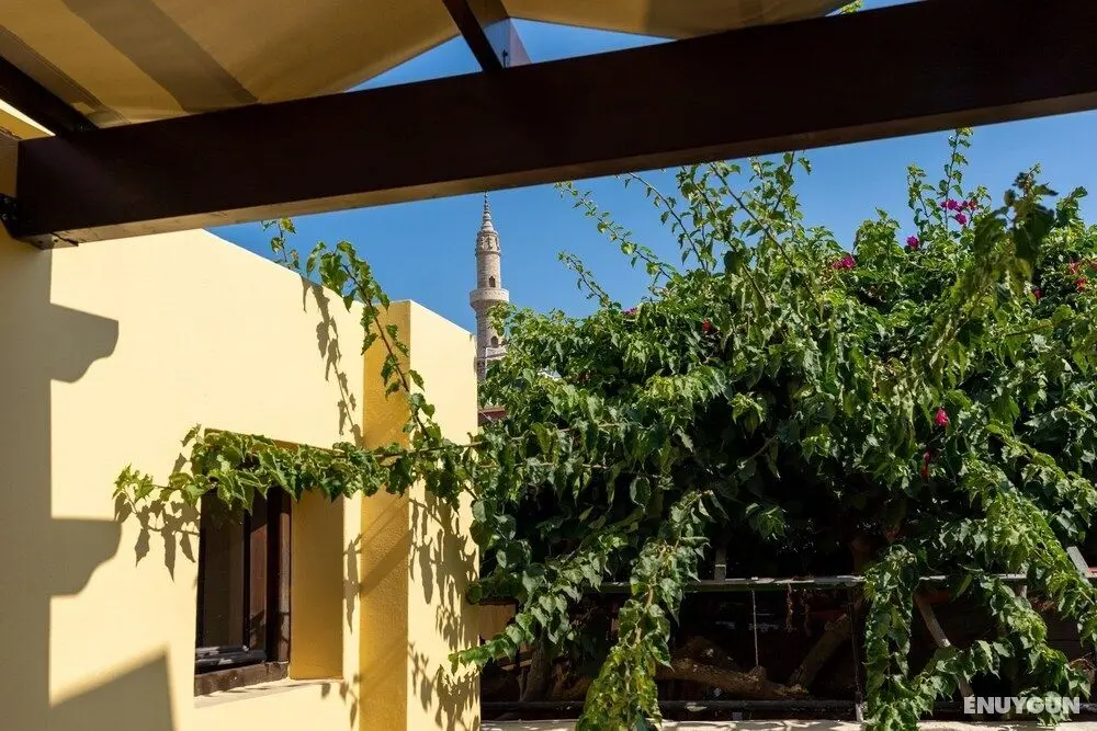 April Luxury Suites - Adults Only - Dış Mekan