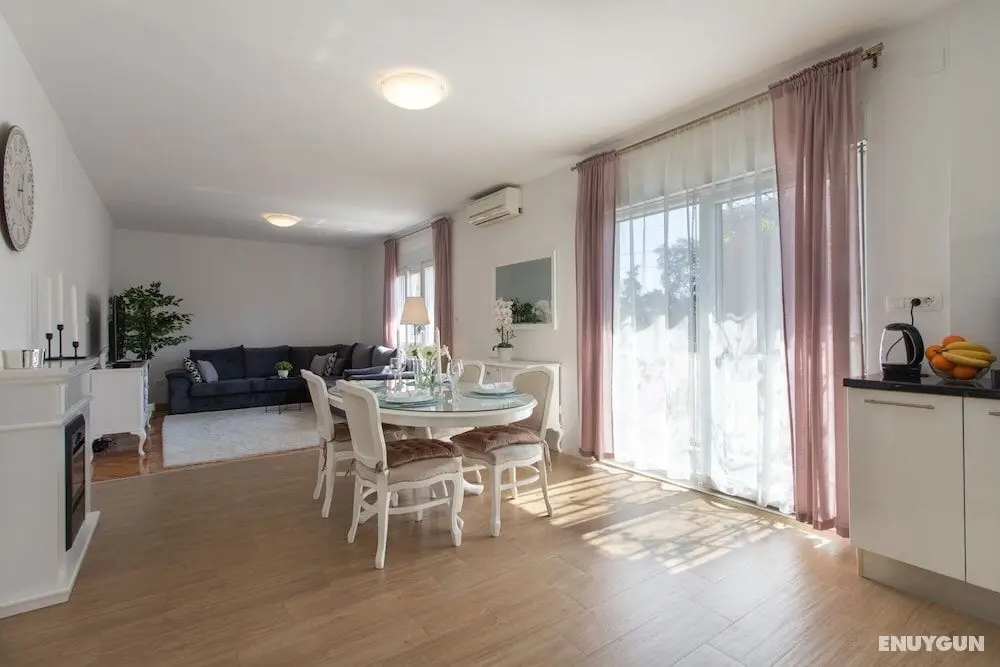 Apt Sara - Classy 100 m2 w Balcony, 2 min to Beach - Öne Çıkan Resim