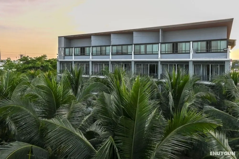 Aranta Airport Hotel - Dış Mekanlar