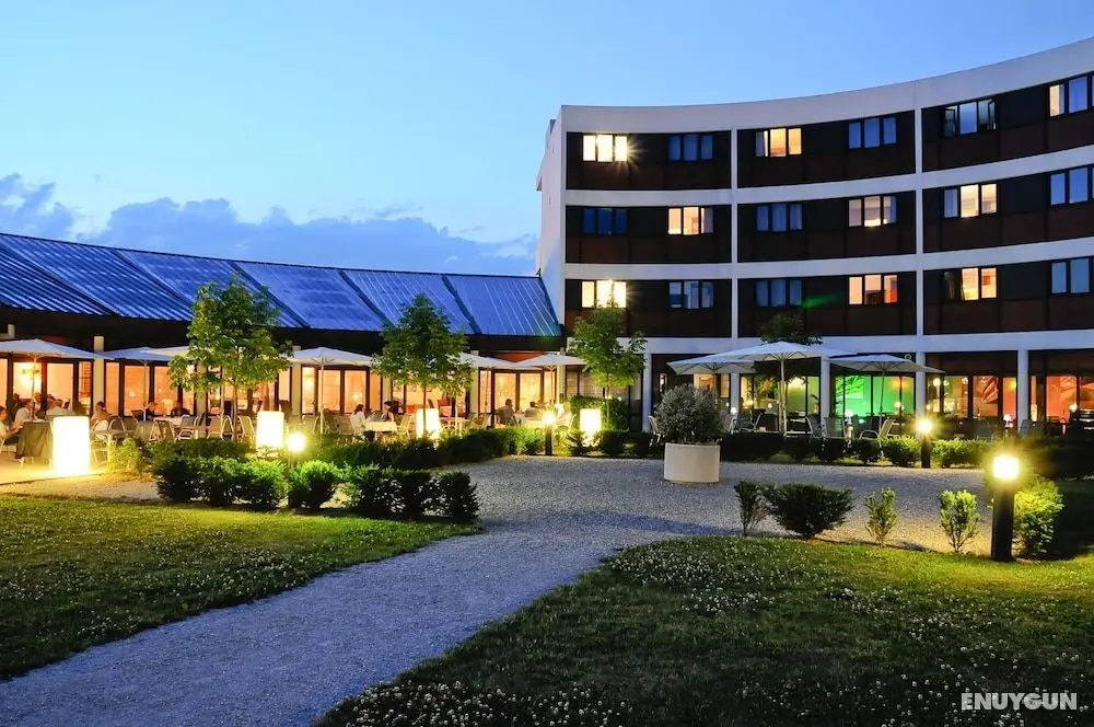 Hotel Archamps Porte Sud de Geneve - Öne Çıkan Resim