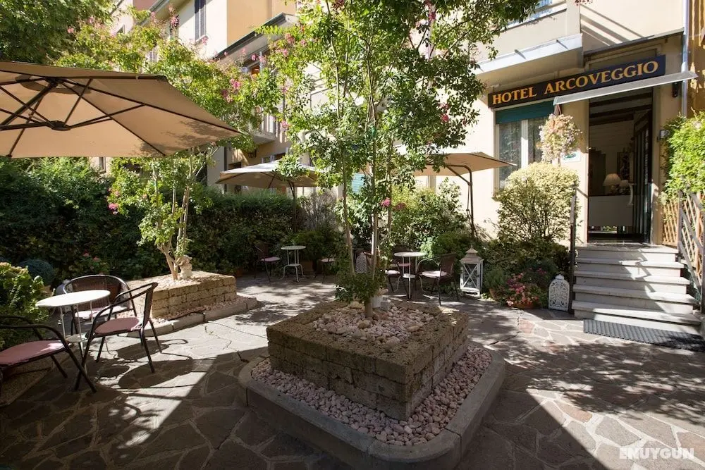 Hotel Arcoveggio - Dış Mekan