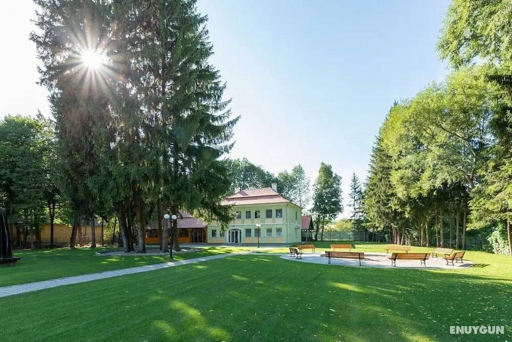 Arcus Education Center - Öne Çıkan Resim