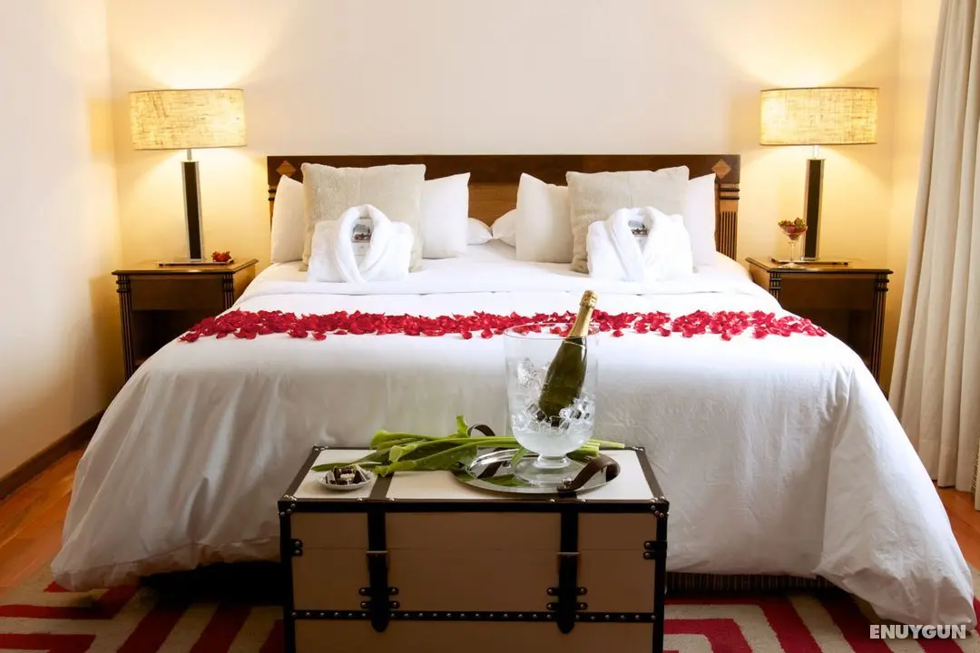 Argenta Tower Hotel & Suites - Oda