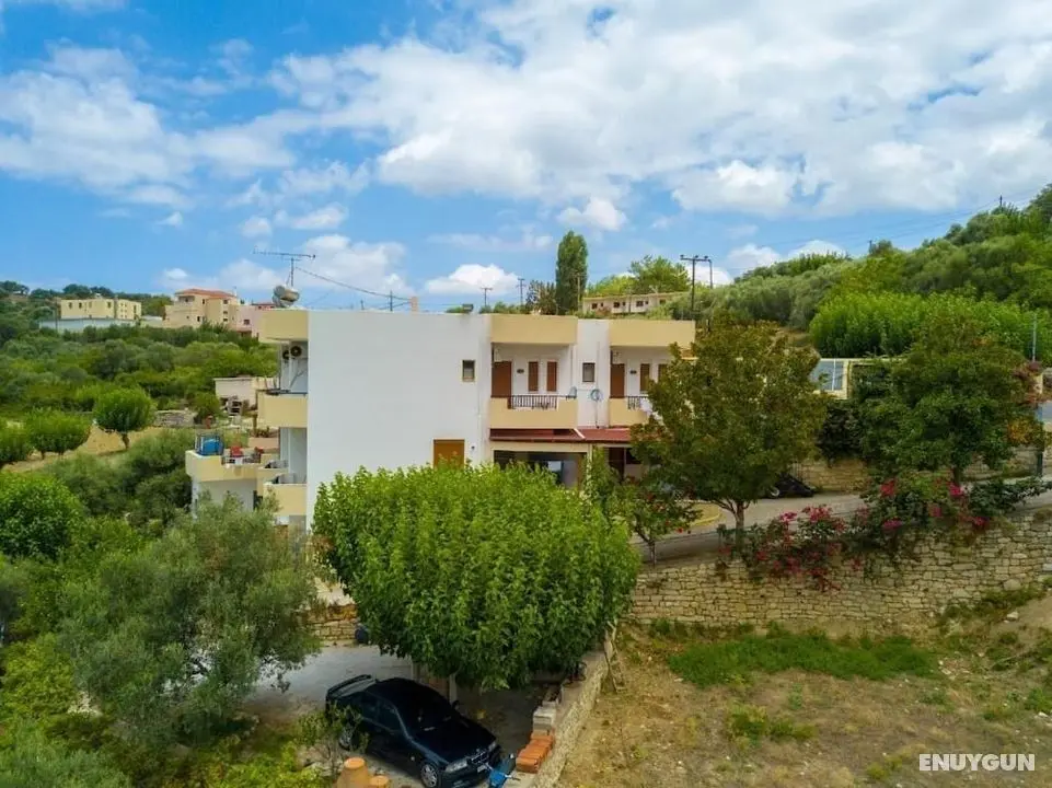 Argiroupolis Maria Rooms - Dış Mekan