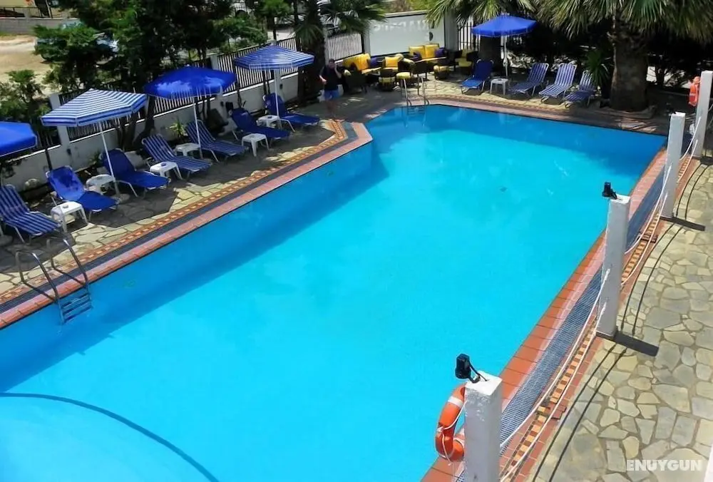 Ariadni Blue Hotel - Havuz