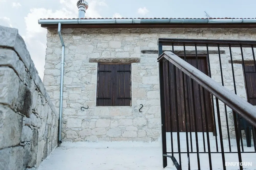 Ariadni Gaia Cottage - Dış Mekan