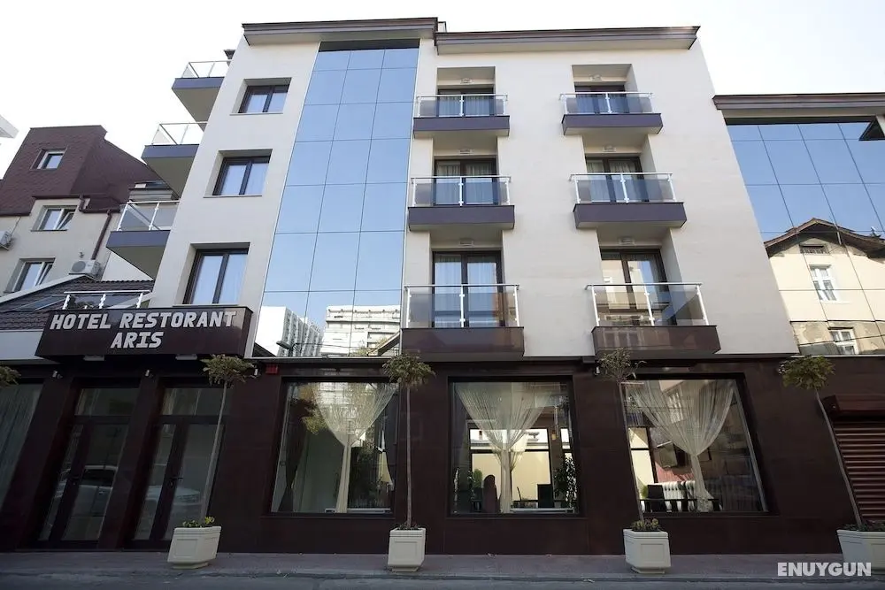 Aris Hotel Sofia - Dış Mekan