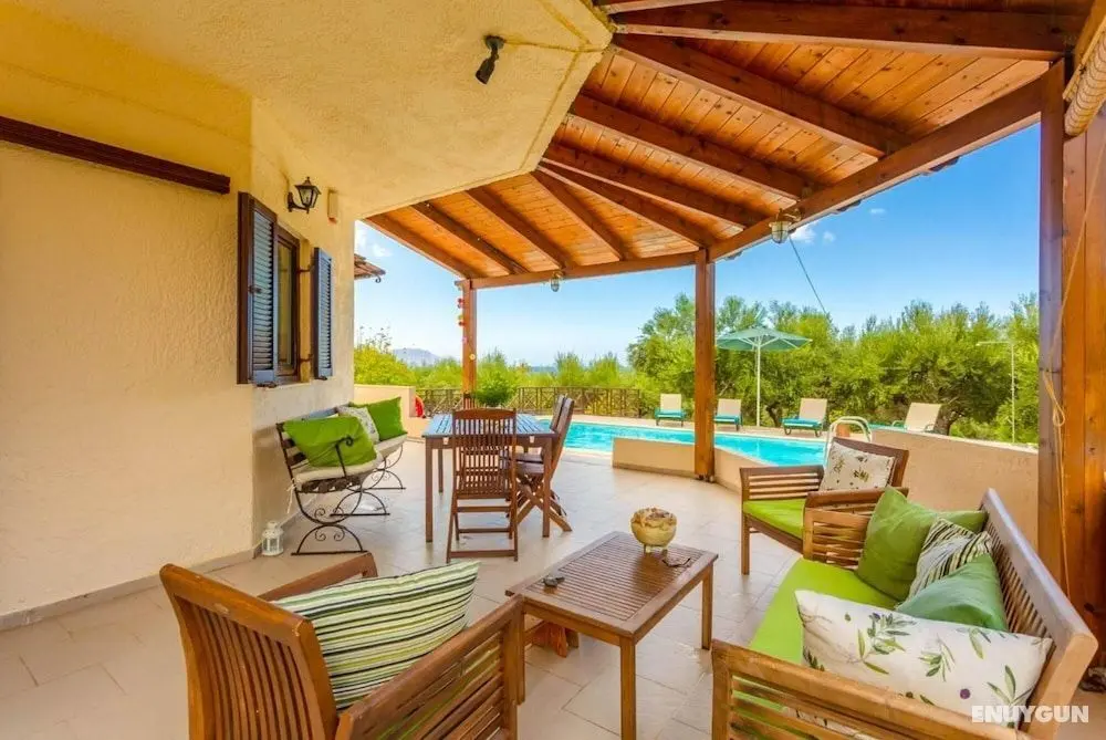 Villa Armi Large Private Pool Walk to Beach Sea Views A C Wifi Eco-friendly - 2809 - Oda