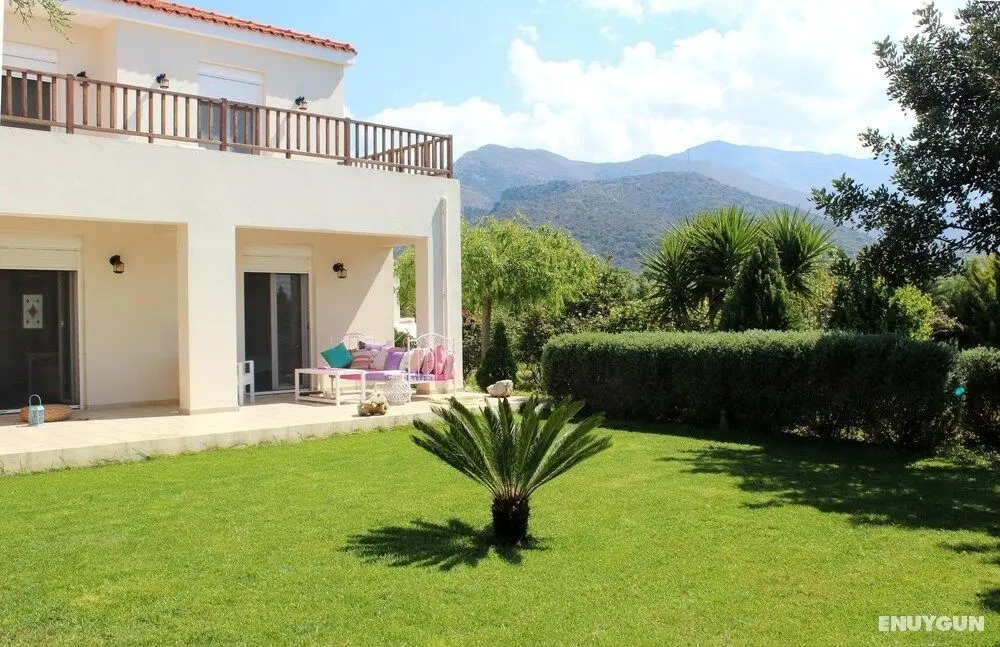Villa Armonia, Everything Is In Harmony - Öne Çıkan Resim