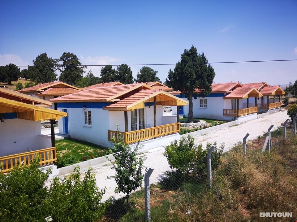 Aromatic Hotel Bungalov