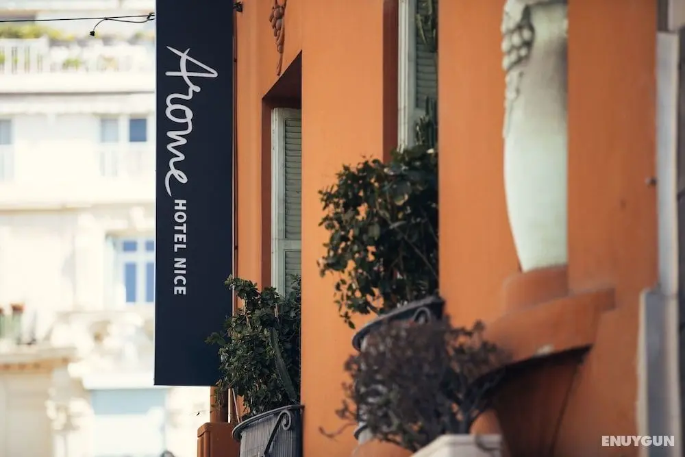 Arome Hôtel - Dış Mekan