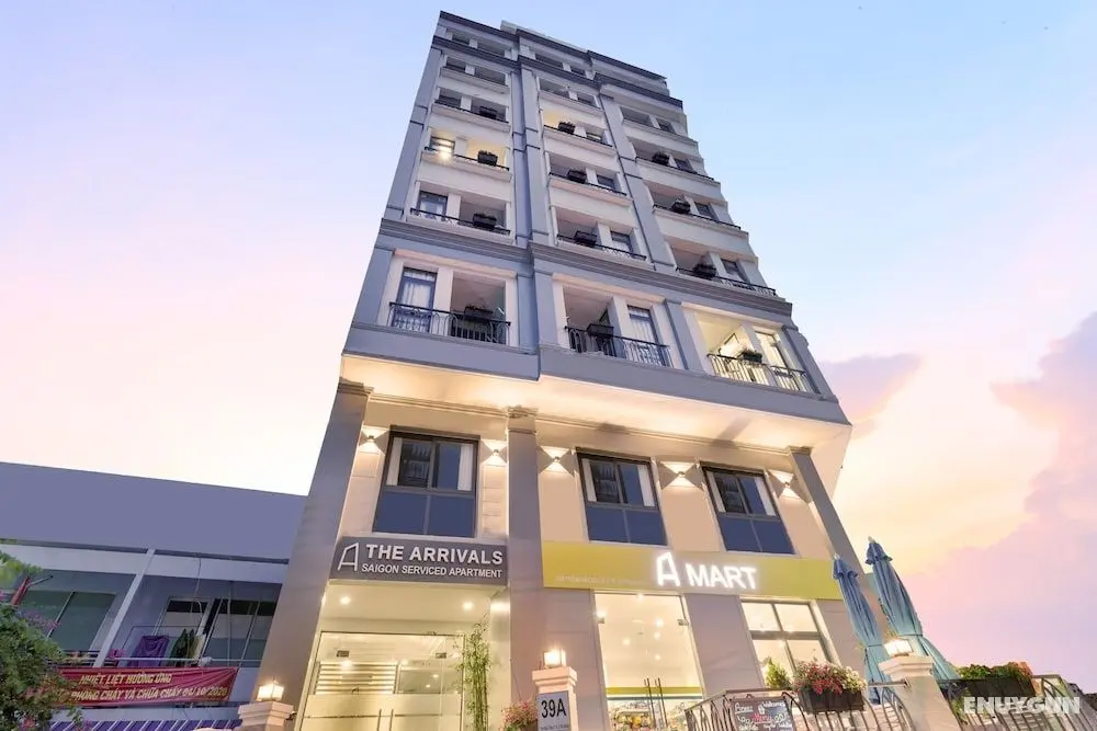 The Arrivals Tower - Öne Çıkan Resim