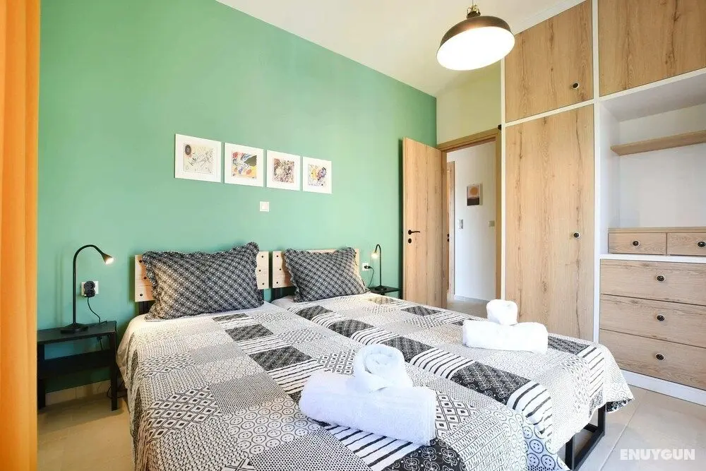 Art Garden house - 500m from the Beach - Oda