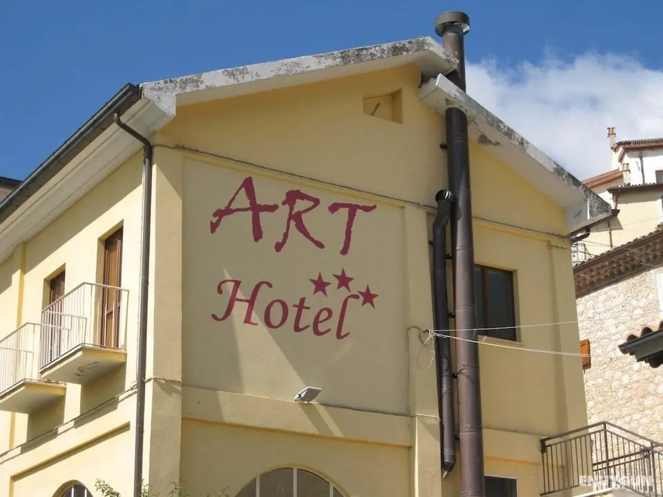 Art Hotel - Öne Çıkan Resim