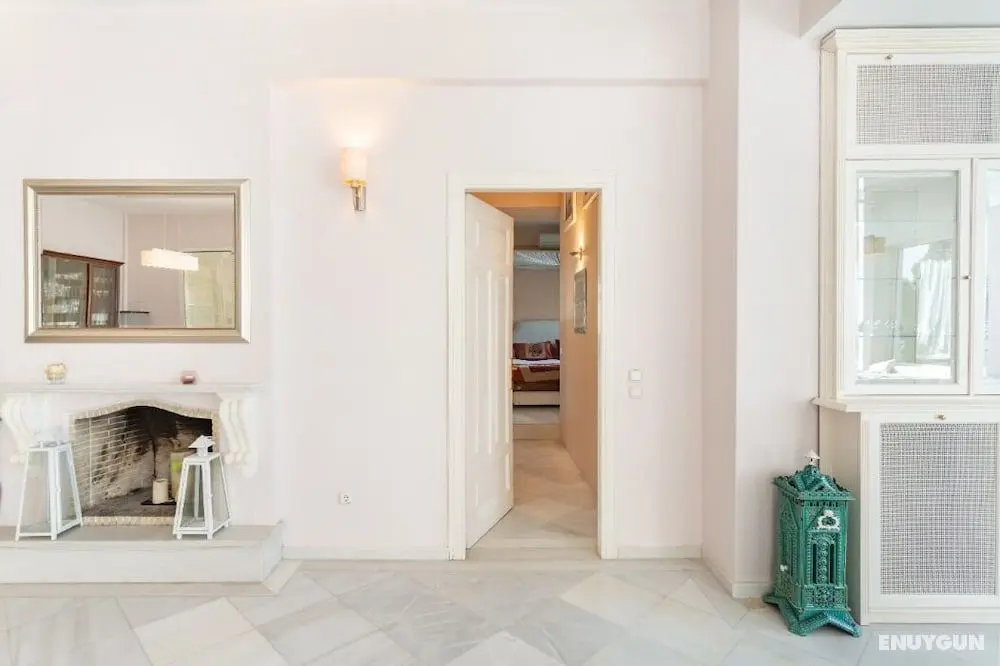 Villa Artemis near Athens Airport - Öne Çıkan Resim