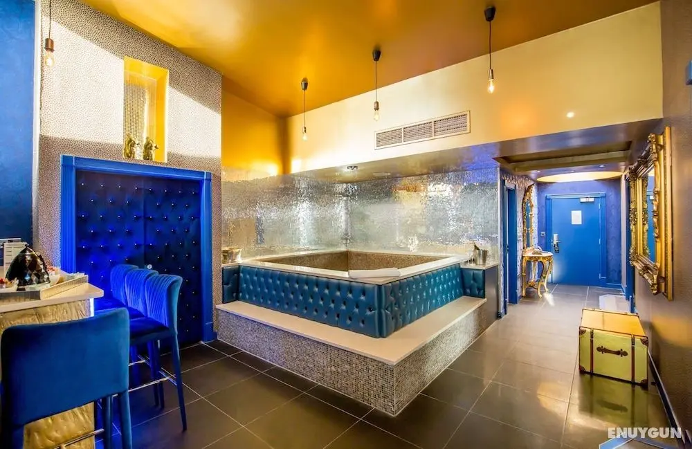 Arthouse Hotel - Öne Çıkan Resim