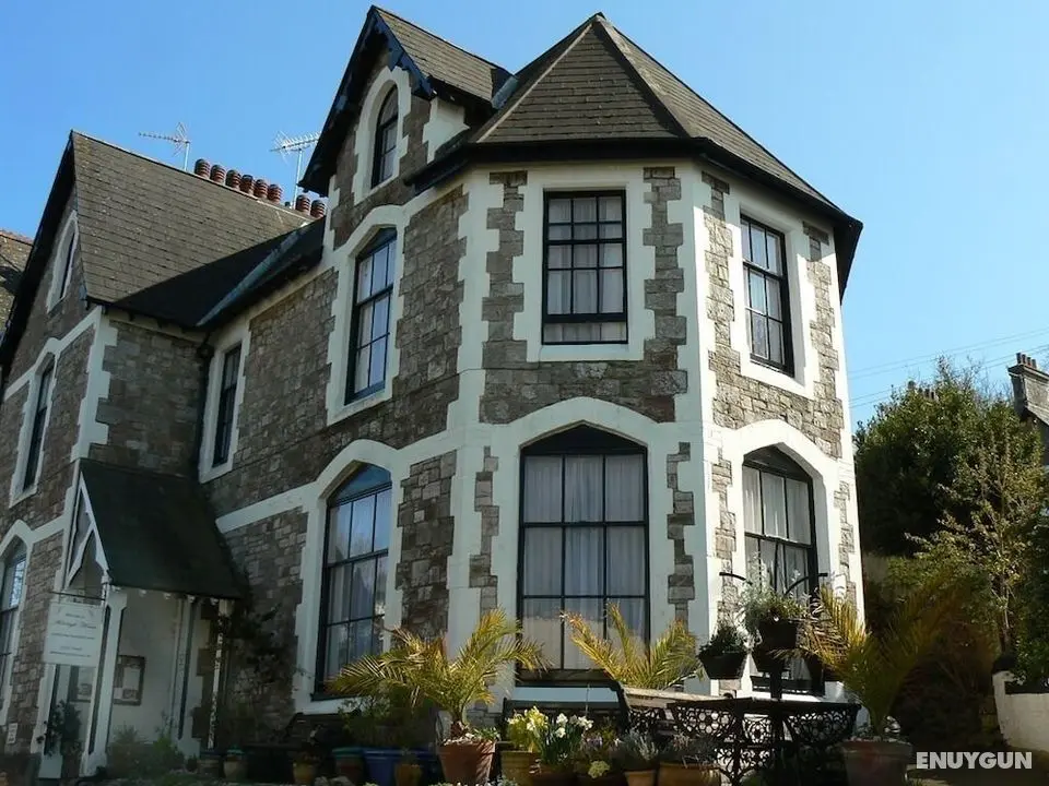 Ashleigh House - Öne Çıkan Resim