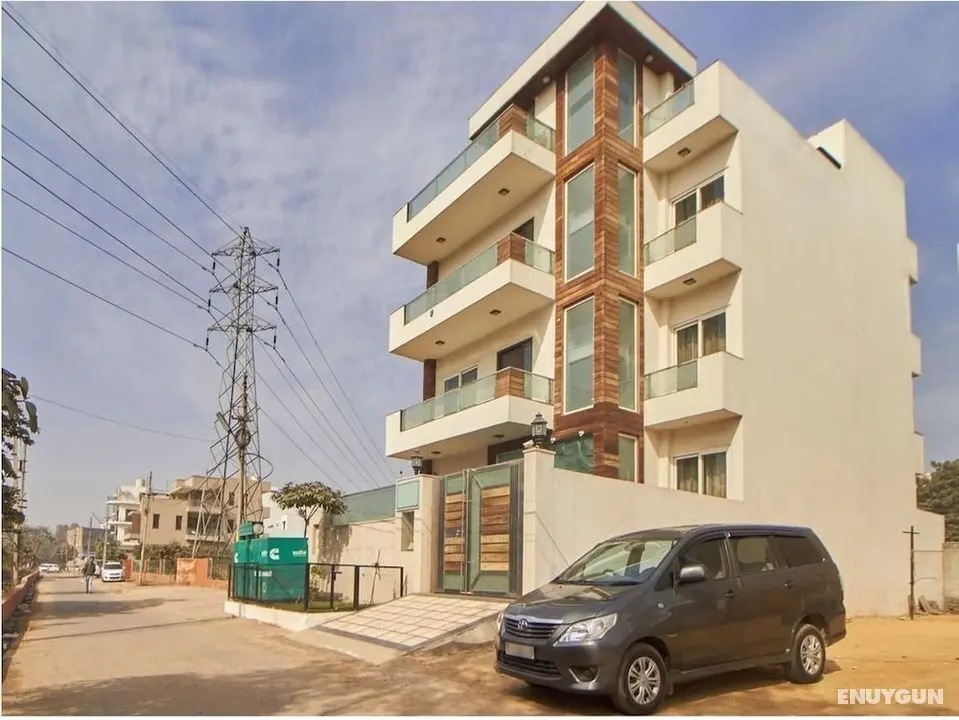 Asian Suites Elite Sector 31 - Dış Mekan