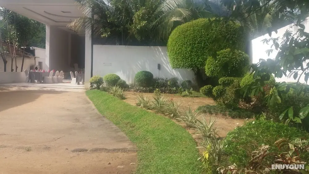 Hotel Asliya Regency - Lobi