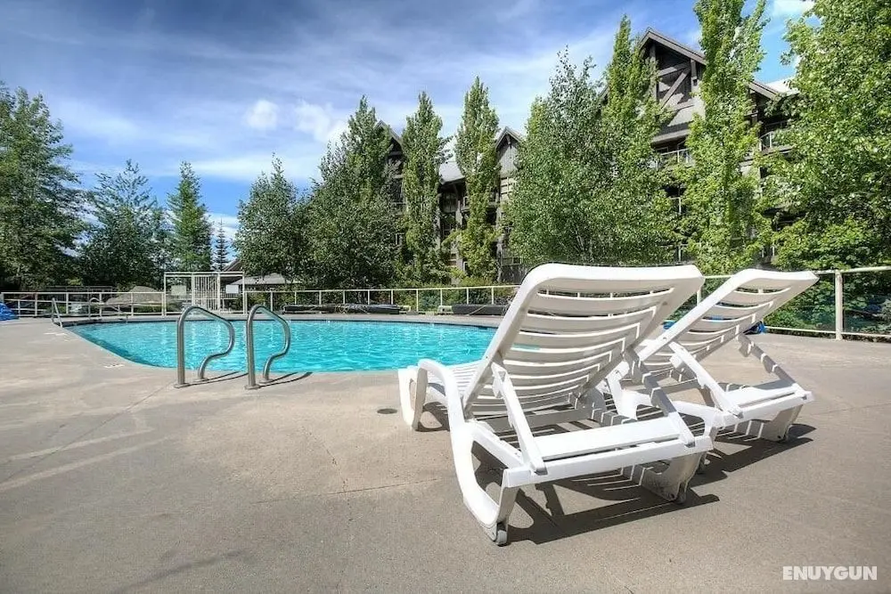 Aspens by Whistler Blackcomb VR - Öne Çıkan Resim