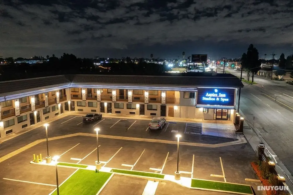Aspire Inn Studios & Spas - Dış Mekan