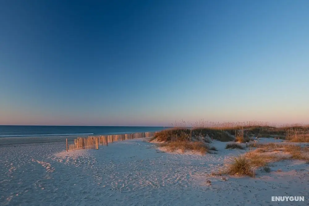 Atlantic Beach Resort, a Ramada by Wyndham - Konum Öne Çıkanlar