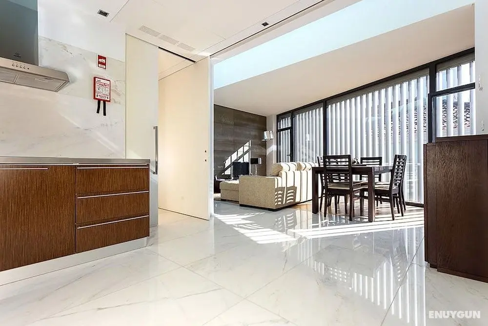 Atlantic House - Öne Çıkan Resim
