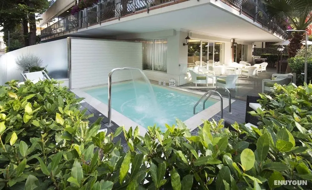 Hotel ATLAS - Dış Mekanlar